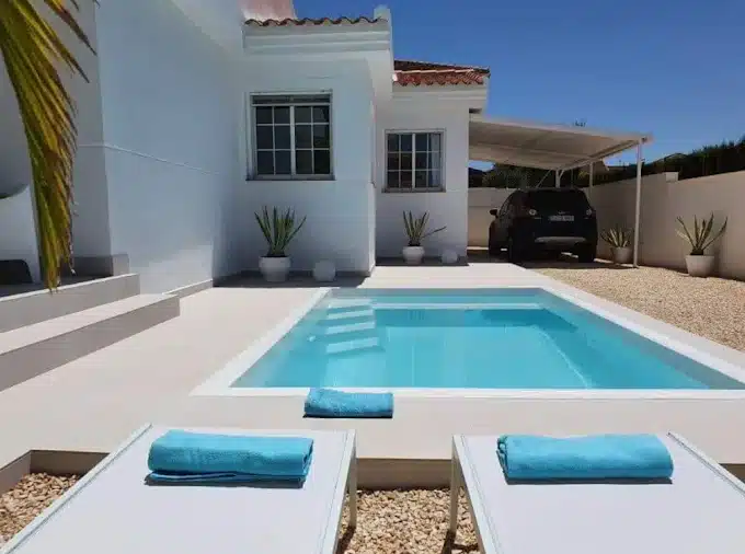 installation d'une piscine coque à lorgues par Freedom Pool Spa